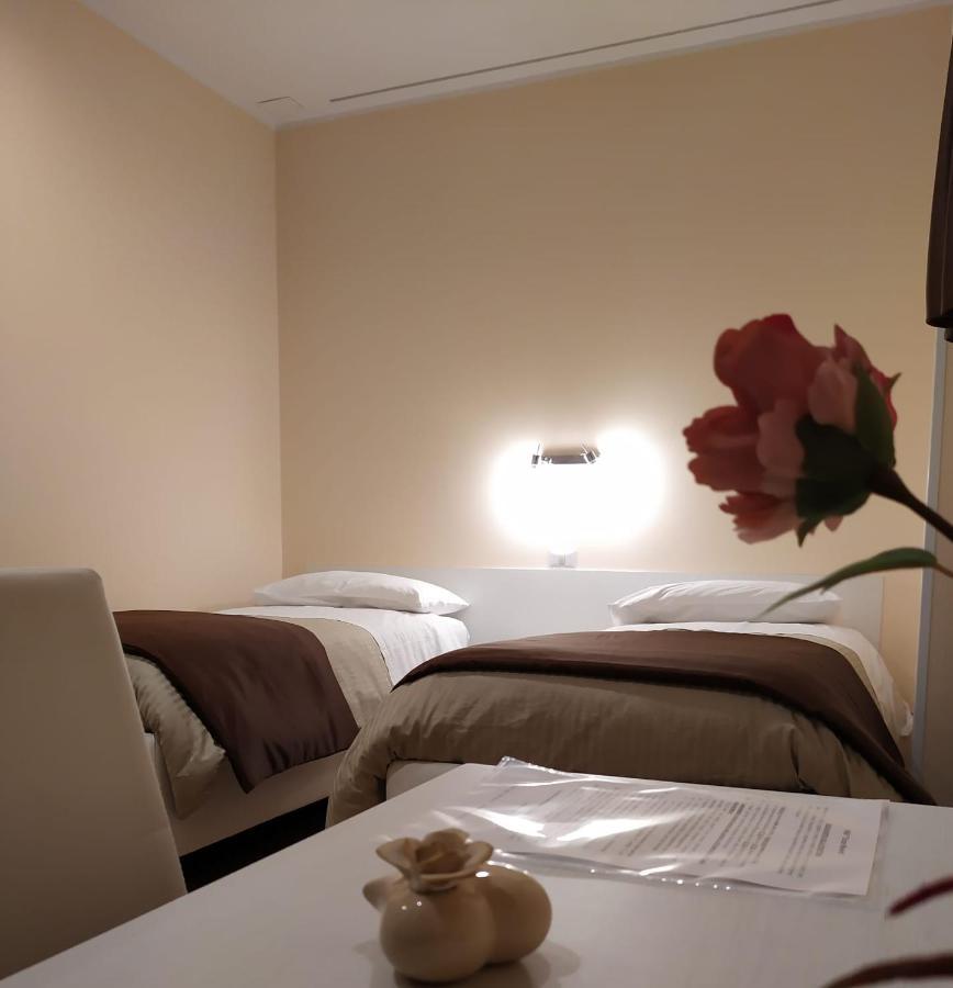B&B "Croce Nivera" Vibo Valentia Εξωτερικό φωτογραφία