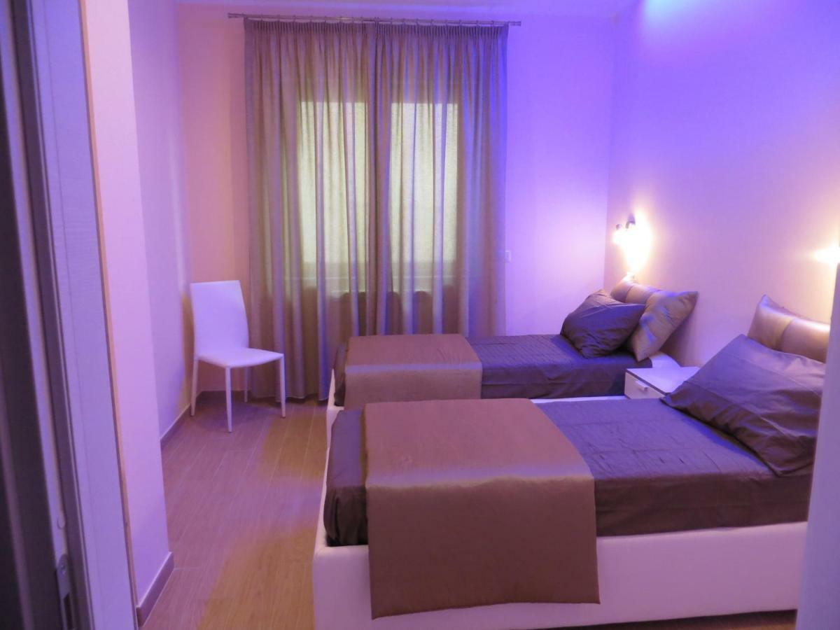 B&B "Croce Nivera" Vibo Valentia Εξωτερικό φωτογραφία